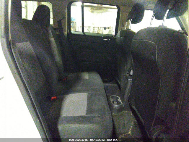 1C4NJPBA1GD528327 Jeep Patriot Sport