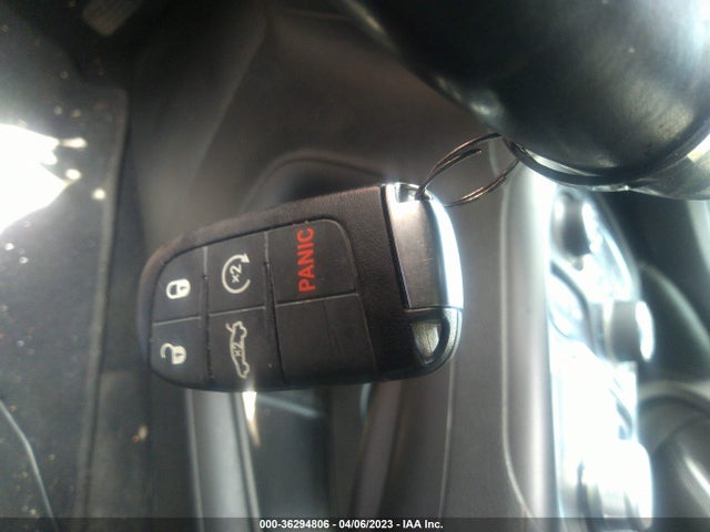 2015 CHRYSLER 200 S VIN: 1C3CCCBG1FN551585