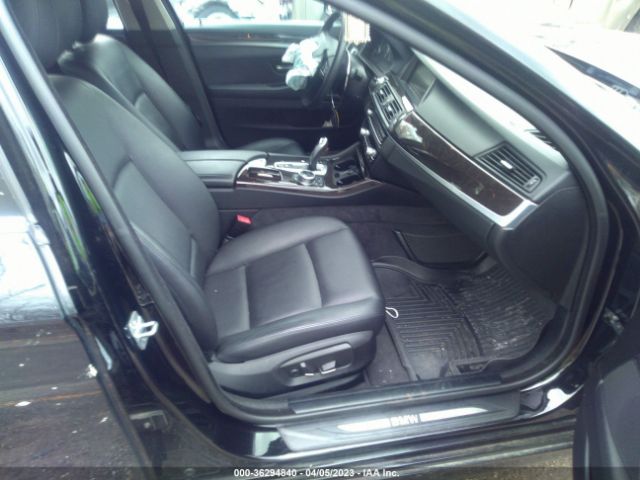 WBA5A5C56ED501589 BMW 5 Series 528i