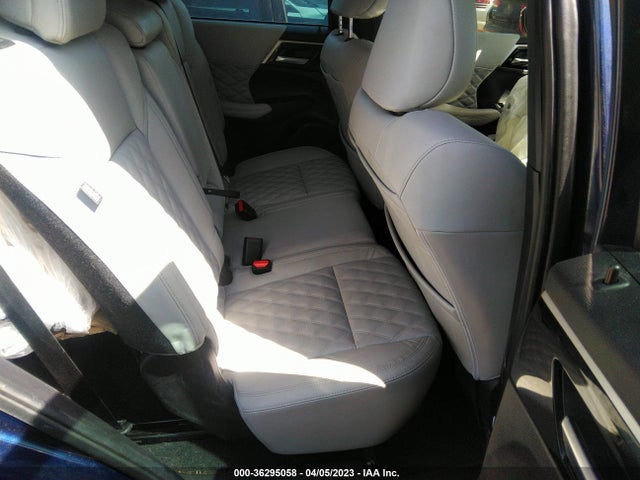 JA4J3VA88NZ075555 Mitsubishi Outlander Sel