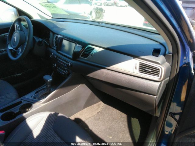 KNDCB3LC4K5250605 KIA NIRO LX