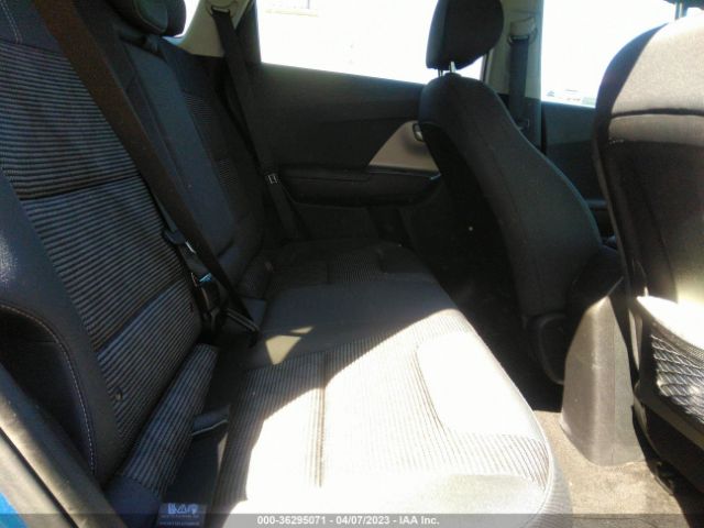 KNDCB3LC4K5250605 KIA NIRO LX