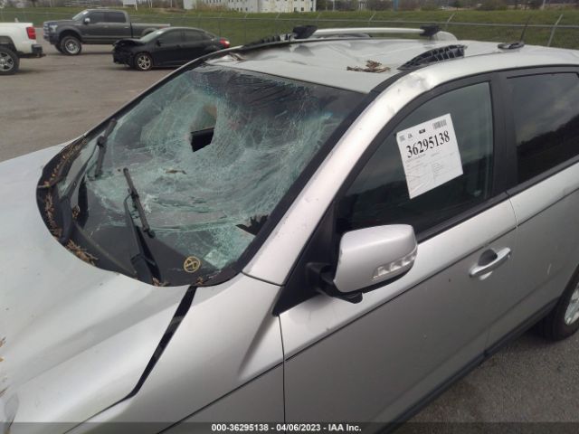 5XYKT3A68FG633286 KIA SORENTO LX