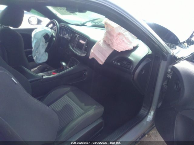 2C3CDZAG0KH623252 Dodge Challenger Sxt