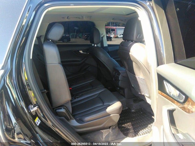 WA1LAAF72HD055407 Audi Q7 Premium Plus
