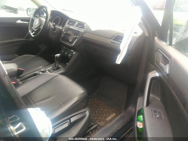 3VV2B7AX5JM012720 Volkswagen Tiguan Sel/se