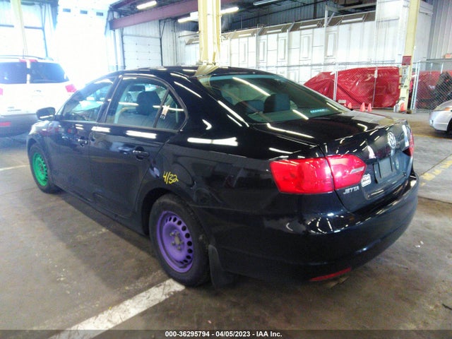 3VW2K7AJXEM399651 Volkswagen Jetta Sedan S