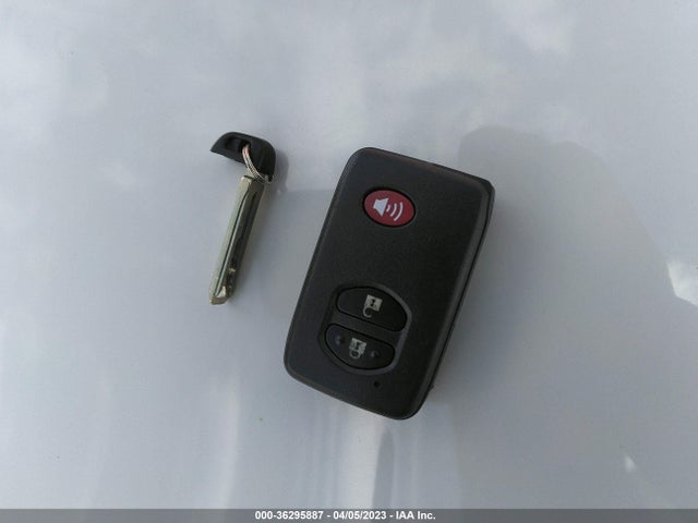 Toyota 4runner Limited 2015 JTEBU5JR1F5222433 Image 3