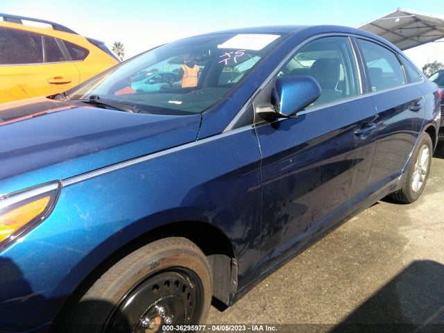 2016 HYUNDAI SONATA 2.4L SE VIN: 5NPE24AF7GH364245