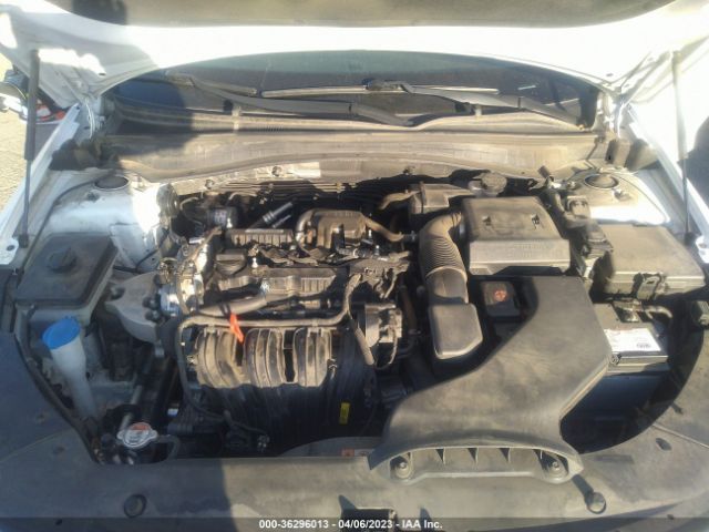5XXGT4L31JG233842 KIA Optima S