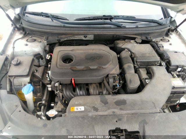 2016 HYUNDAI SONATA 2.4L SE VIN: 5NPE24AF4GH435823