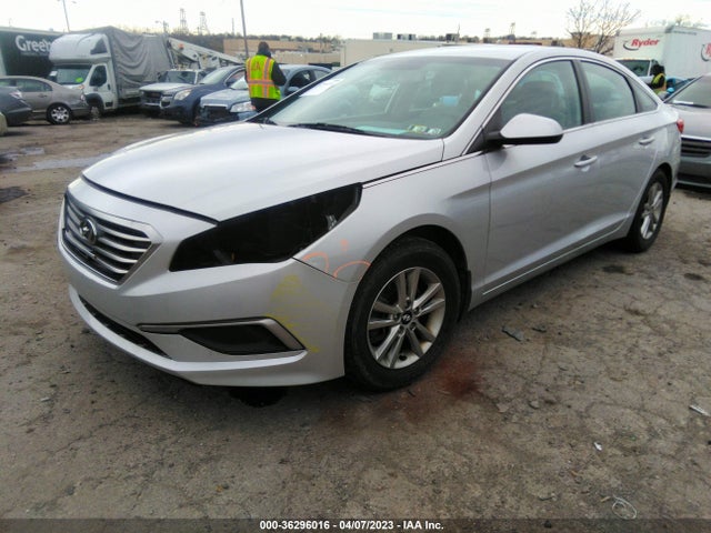 2016 HYUNDAI SONATA 2.4L SE VIN: 5NPE24AF4GH435823