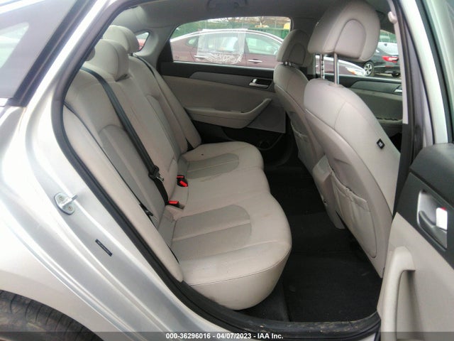 2016 HYUNDAI SONATA 2.4L SE VIN: 5NPE24AF4GH435823