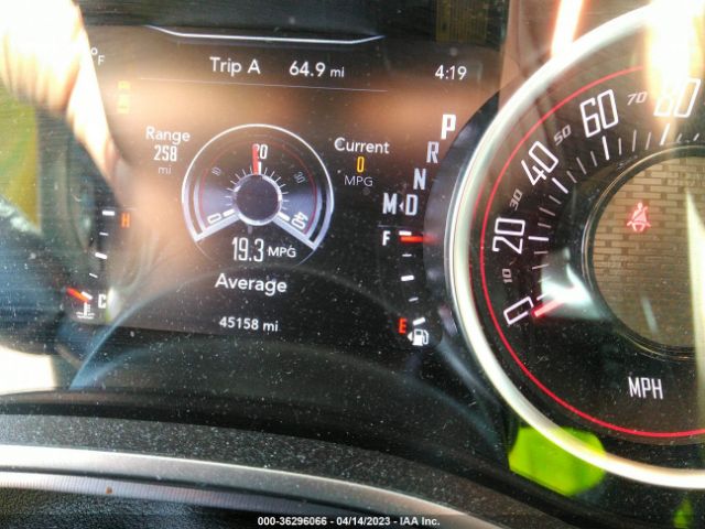 2C3CDZKG2KH545667 Dodge Challenger Gt
