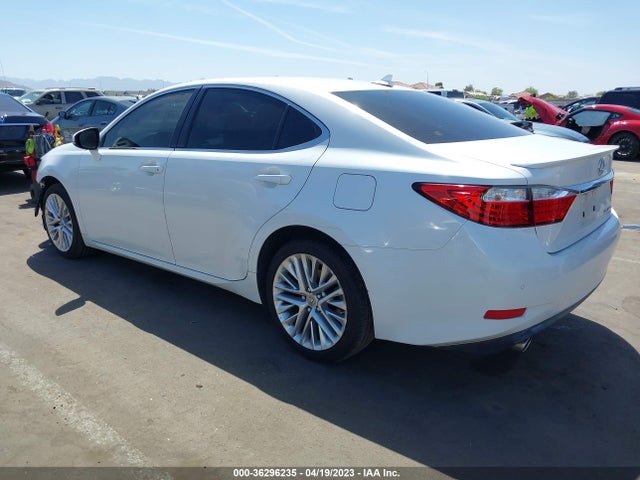JTHBK1GG3E2132661 Lexus ES 350
