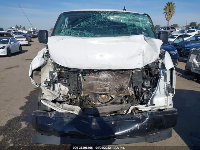 Chevrolet EXPRESS CARGO VAN 2018 1GCWGAFPXJ1314055 Image 7