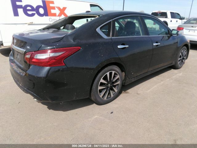 1N4AL3AP2JC144096 Nissan Altima 2.5 Sl