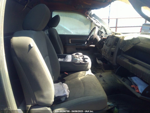 3C6MR5AJ3JG320302 RAM 2500 Tradesman