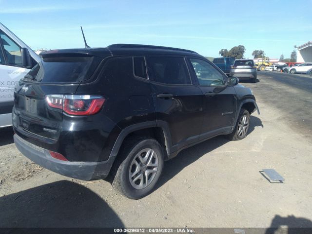 3C4NJDABXJT470728 Jeep Compass Sport