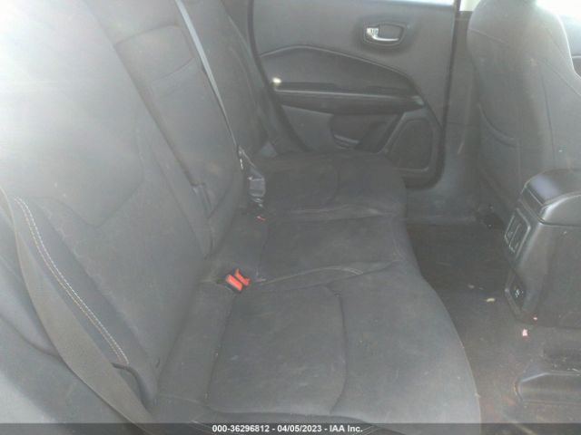 3C4NJDABXJT470728 Jeep Compass Sport