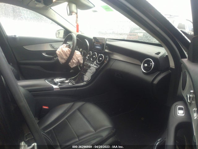 55SWF4JB7GU119268 Mercedes-Benz C-class C 300