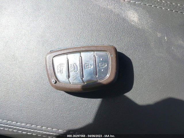 Hyundai Tucson Night 2019 KM8J33AL4KU960807 Image 3