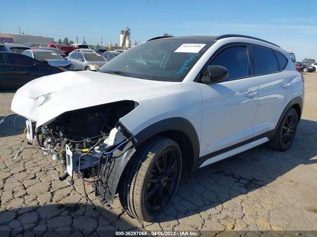 Hyundai Tucson Night 2019 KM8J33AL4KU960807 Image 2