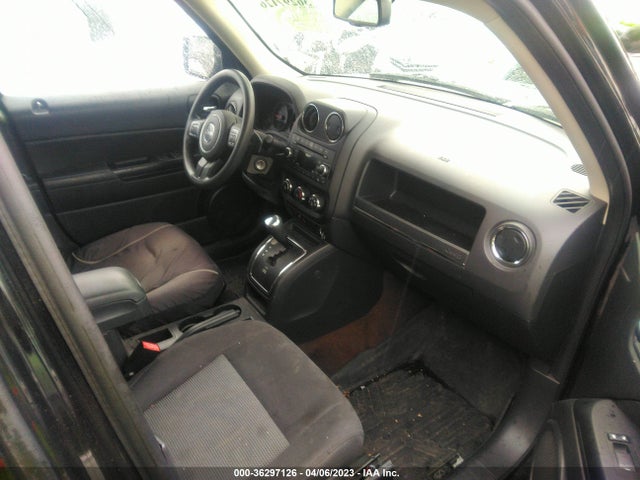 1C4NJPBA1FD341829 Jeep Patriot Altitude Edition