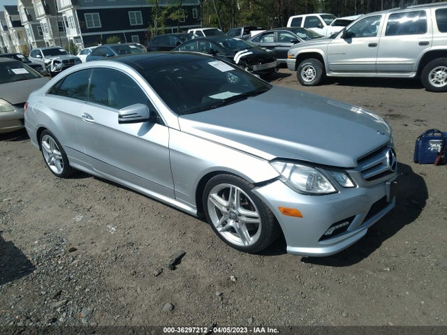 36297212 :رقم المزاد ، WDDKJ7CB2BF070035 vin ، 2011 Mercedes-benz E-class E 550 مزاد بيع