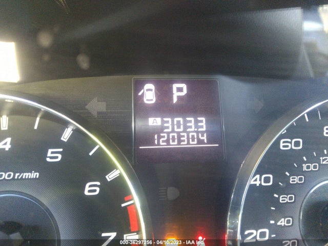 2011 SUBARU LEGACY 2.5I PREM AWP/PWR MOON VIN: 4S3BMBG64B3250037