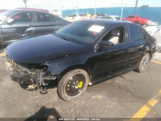 3VWD17AJ5GM307523 Volkswagen Jetta Sedan 1.8t Sport