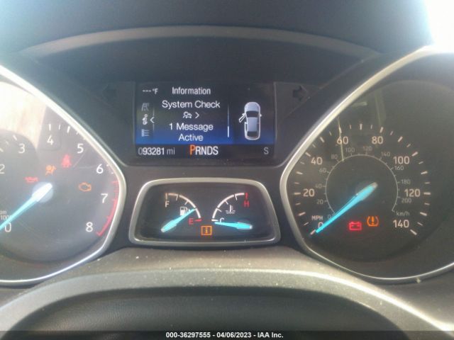 1FMCU0F7XHUC90284 Ford ESCAPE S