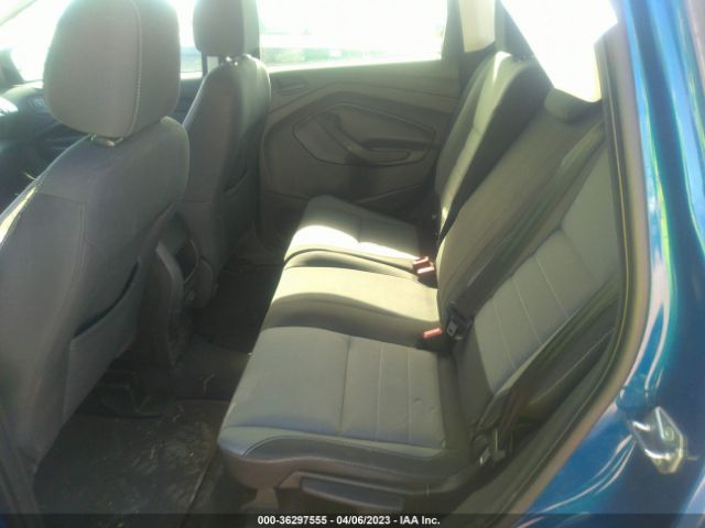 1FMCU0F7XHUC90284 Ford ESCAPE S
