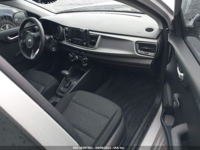 3KPA24AB0JE061640 KIA RIO LX