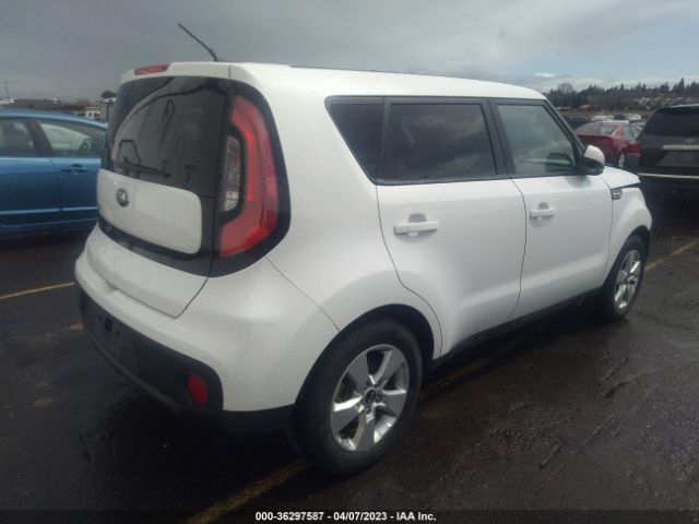 KNDJN2A20H7415887 KIA Soul Base