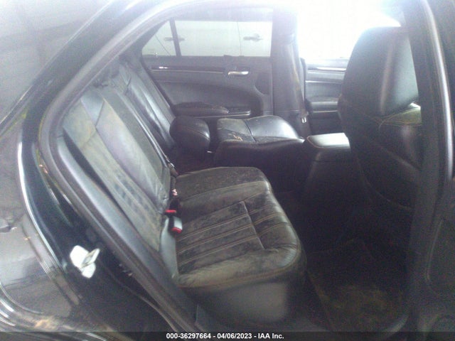 2016 Chrysler 300, VIN: 2C3CCABG4GH304382