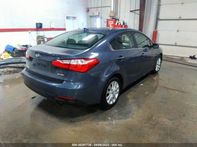 KNAFX4A80E5056898 KIA FORTE EX