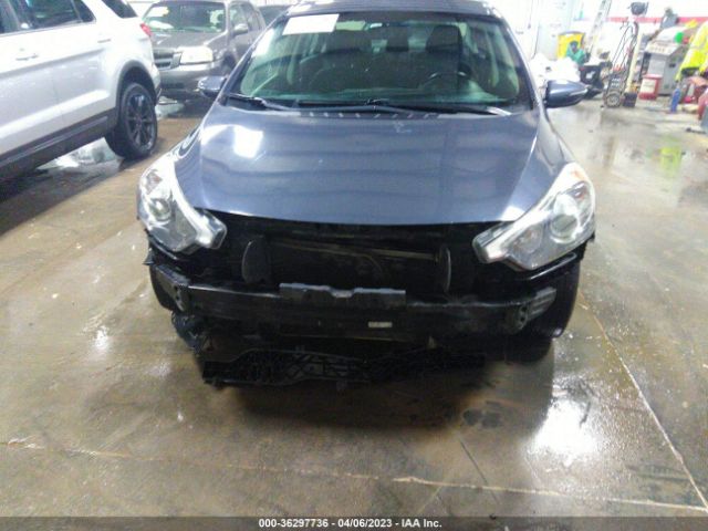 KNAFX4A80E5056898 KIA FORTE EX