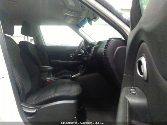 KNDJP3A52H7473185 KIA SOUL +