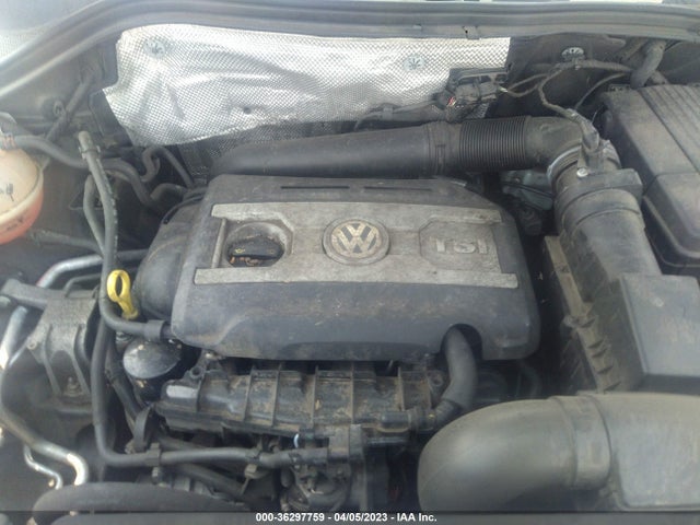 WVGBV7AX2FW573384 Volkswagen TIGUAN S