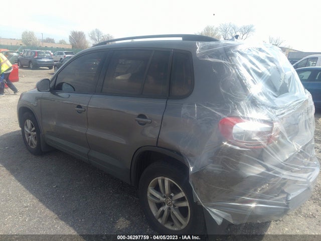 WVGBV7AX2FW573384 Volkswagen TIGUAN S