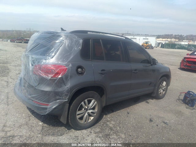WVGBV7AX2FW573384 Volkswagen TIGUAN S