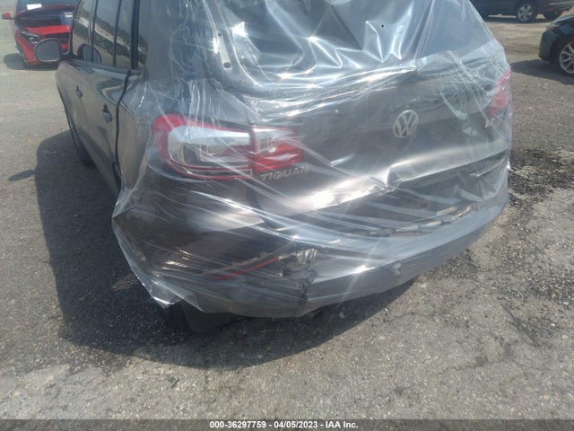 WVGBV7AX2FW573384 Volkswagen TIGUAN S