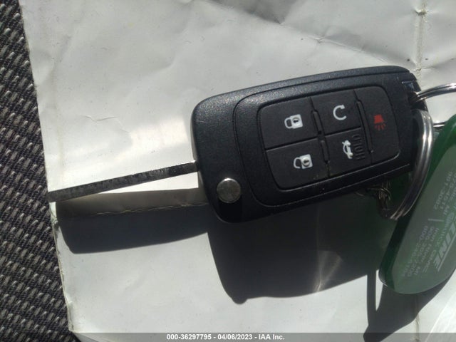 Chevrolet MALIBU LT 2015 1G11C5SL9FF171053 Image 3