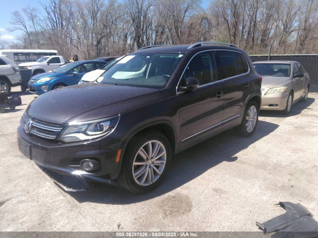 WVGAV7AX3GW588764 Volkswagen TIGUAN SE