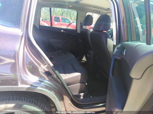 WVGAV7AX3GW588764 Volkswagen TIGUAN SE