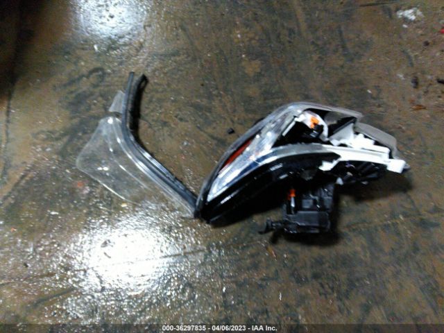 JF2SKAJC0NH496722 Subaru Forester Sport