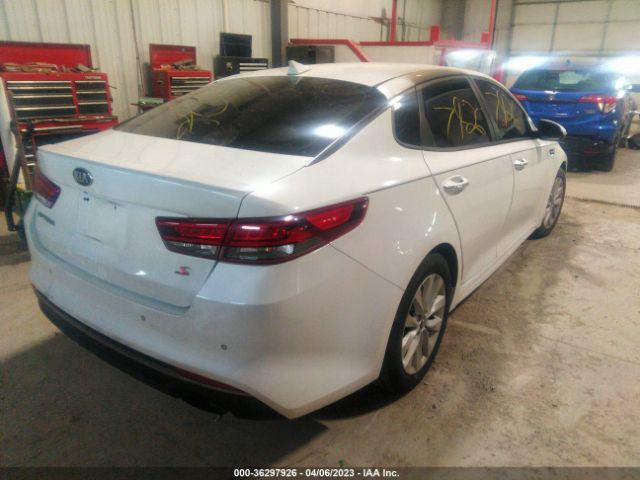 5XXGT4L33JG188385 KIA Optima S