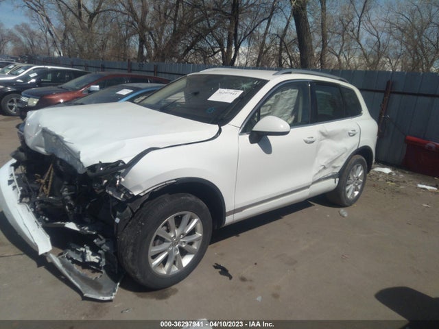 WVGEF9BP0ED014298 Volkswagen Touareg Sport