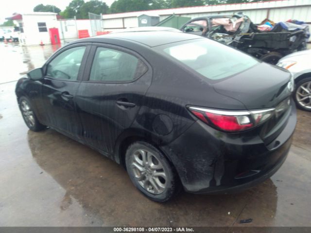 3MYDLBZV4GY104043 Scion IA